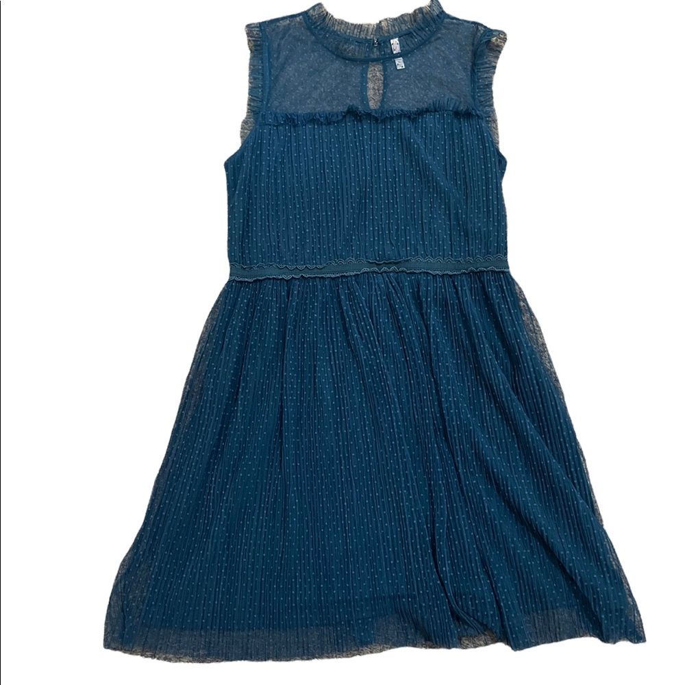 SLEEVELESS TULLE MIDI DRESS